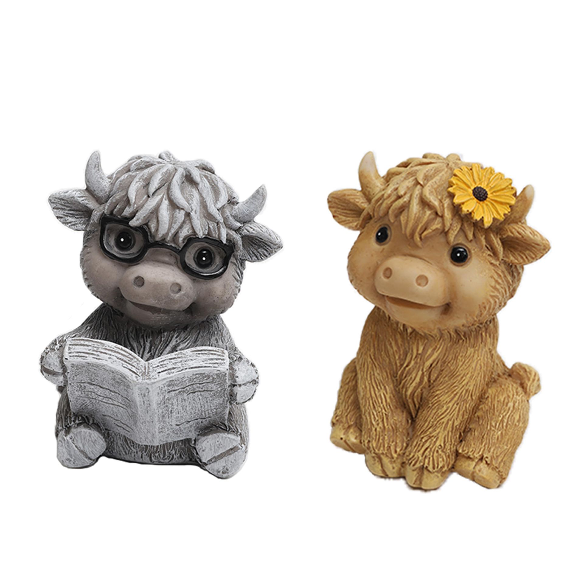 Highland Cow Figurines Set of 2 Hand-Painted Resin Ornaments Home, Farmhouse, Room Décor - Golden/Grey Small