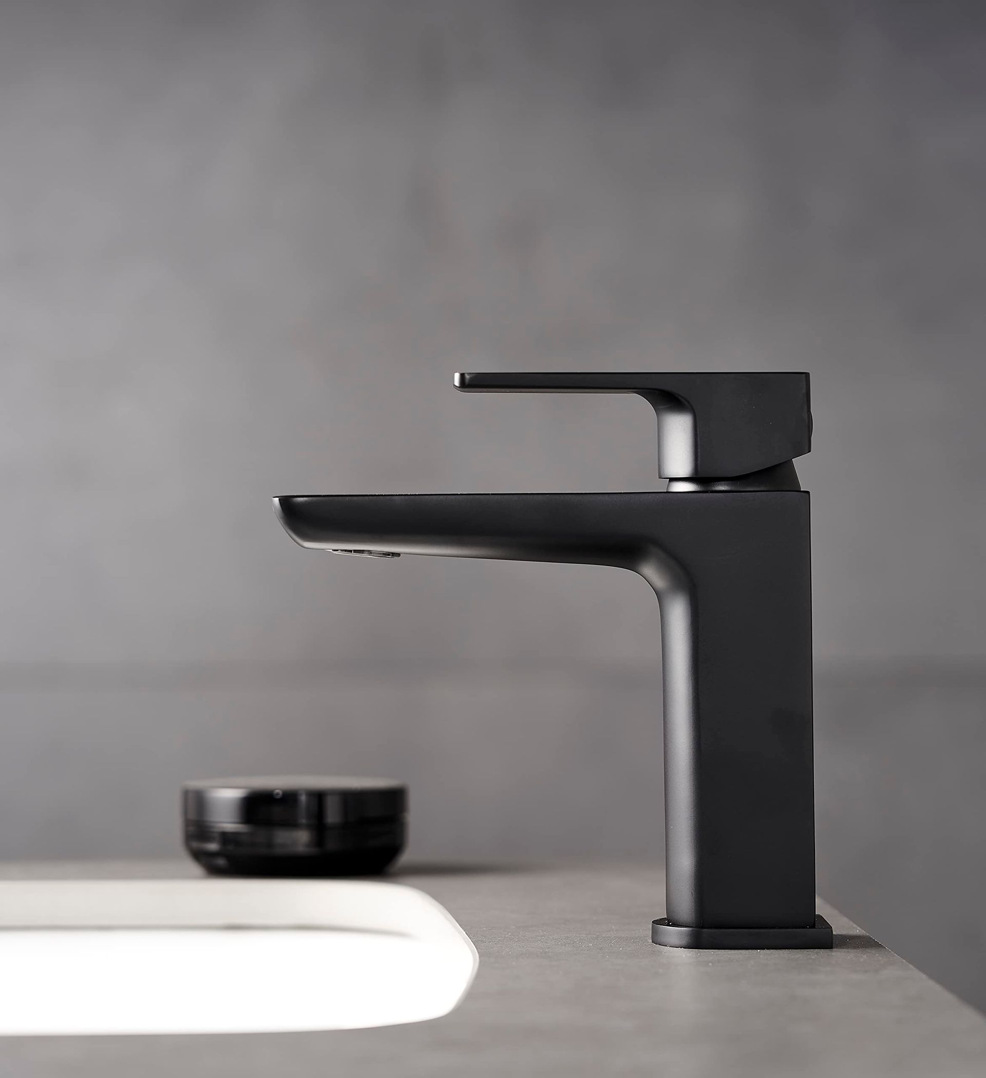 Single Lever Mini Mono Basin Mixer Tap with Click Clack Sprung Waste Solid Brass Modern Design - Matt Black