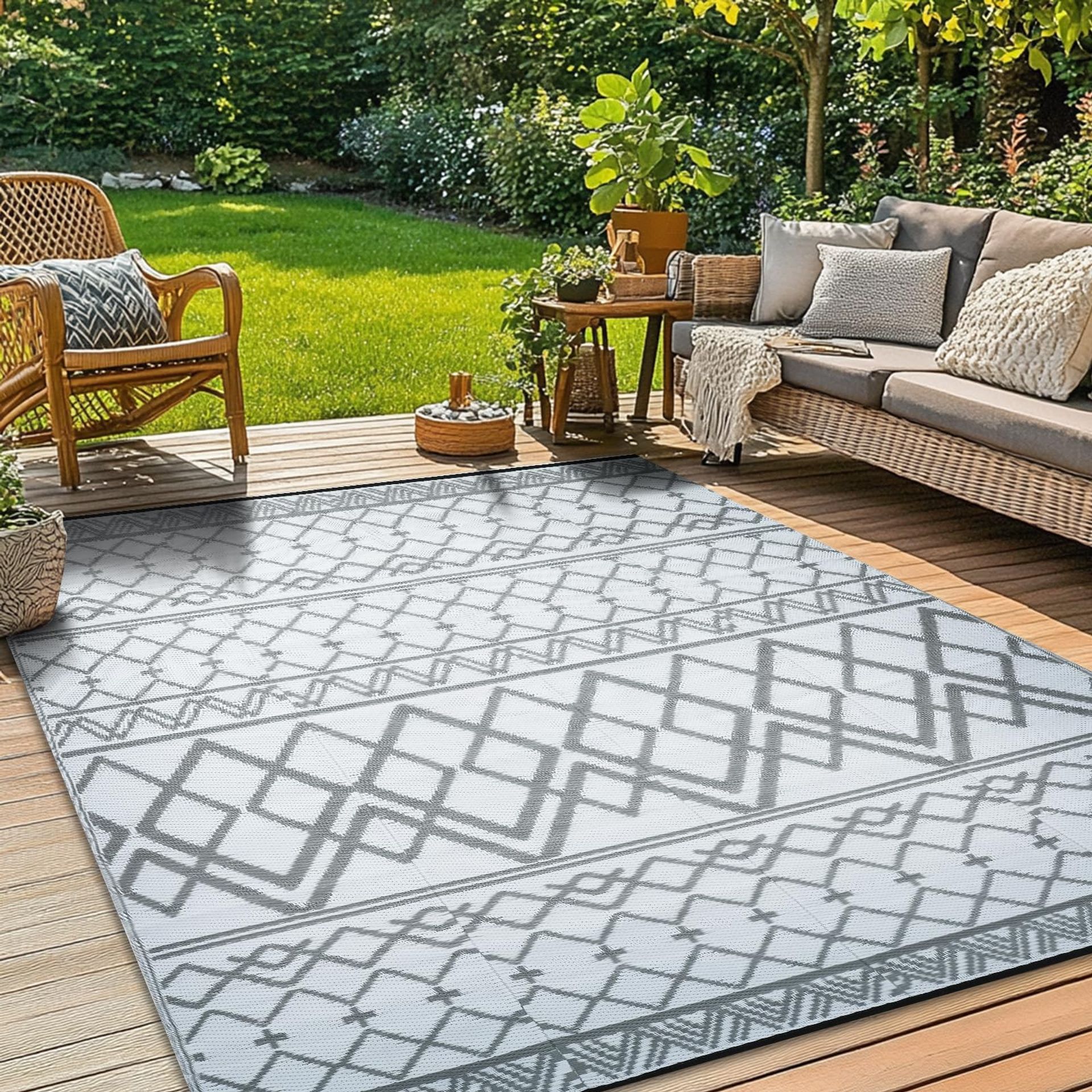 Large Outdoor Patio Rug Waterproof Recycled Plastic Carpet for Garden, Deck, Balcony & Kitchen - Moroccan Grey & White 120x180cm