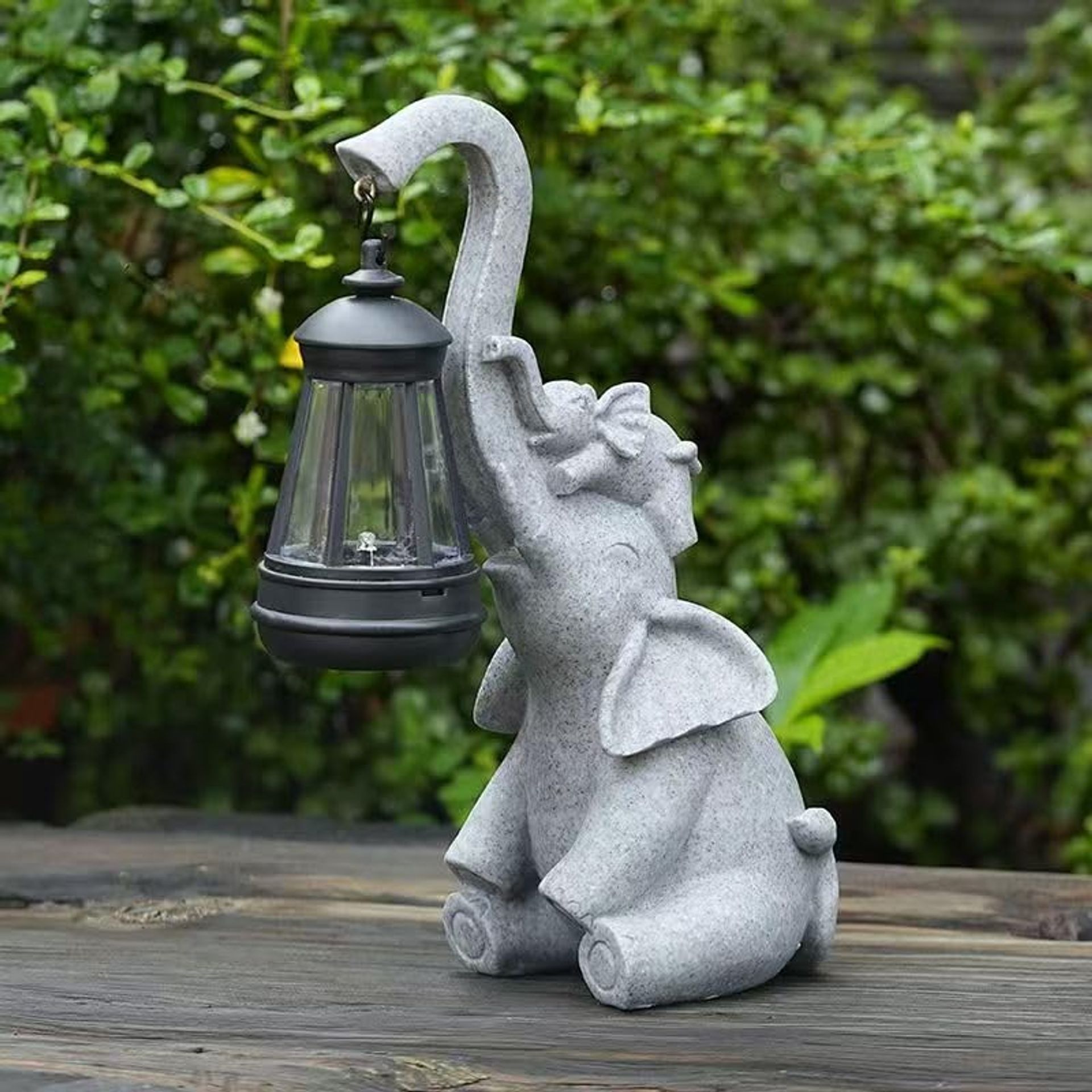 Solar Powered Elephant Garden Ornament with LED Lights, IP65 Waterproof Outdoor Sculpture Décor, Resin Animal Statue Gift