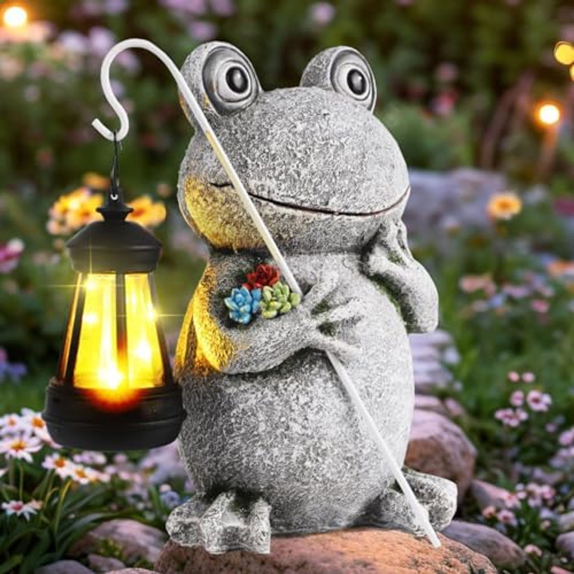 Frog Solar Garden Statue Resin Outdoor Figurine Decorative Ornament for Lawn, Yard or Patio - Grey One Size