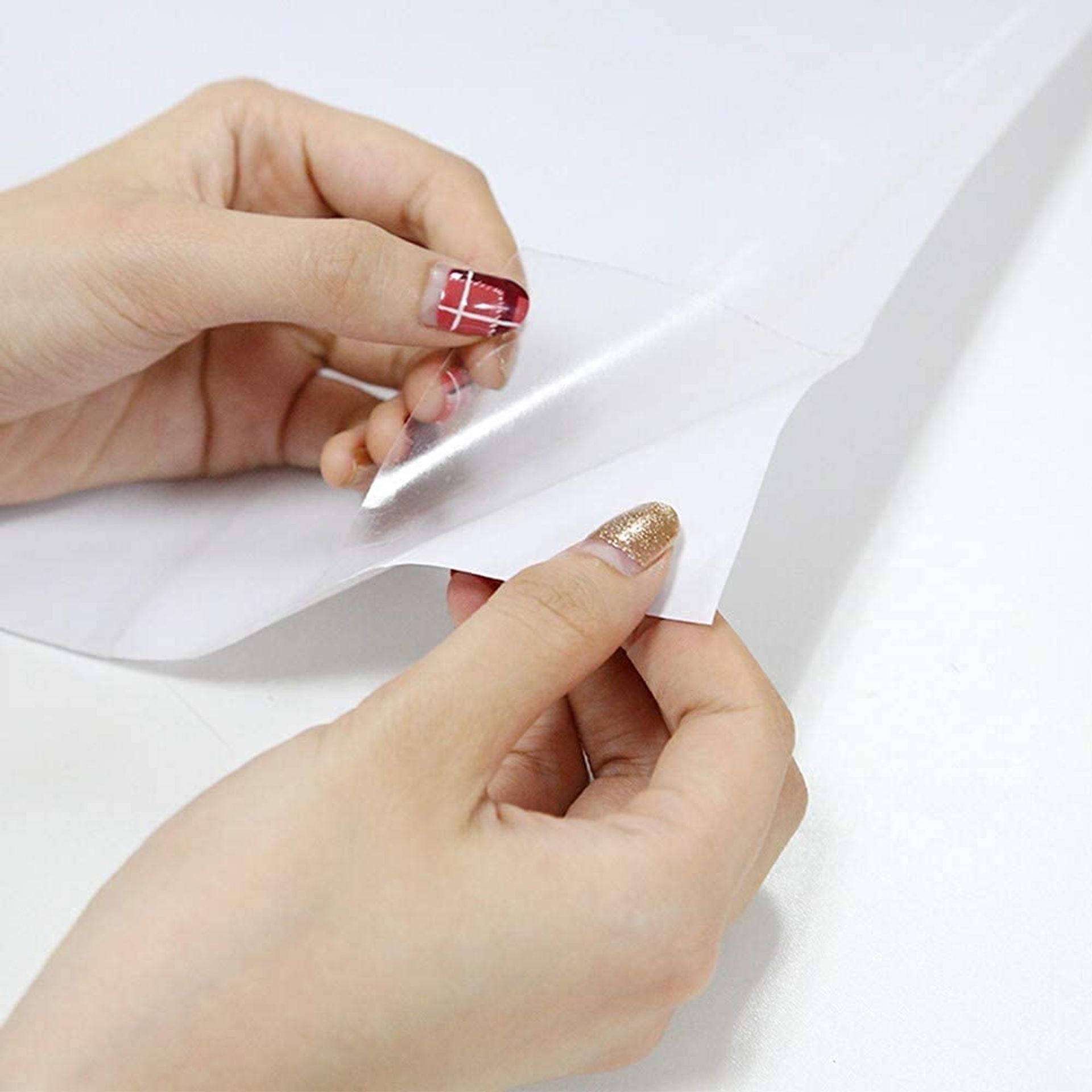 Sticky Back Plastic Clear Self Adhesive Wallpaper Waterproof Transparent Vinyl Film for Furniture, Kitchen and Book Covers - White 60 x 300 cm