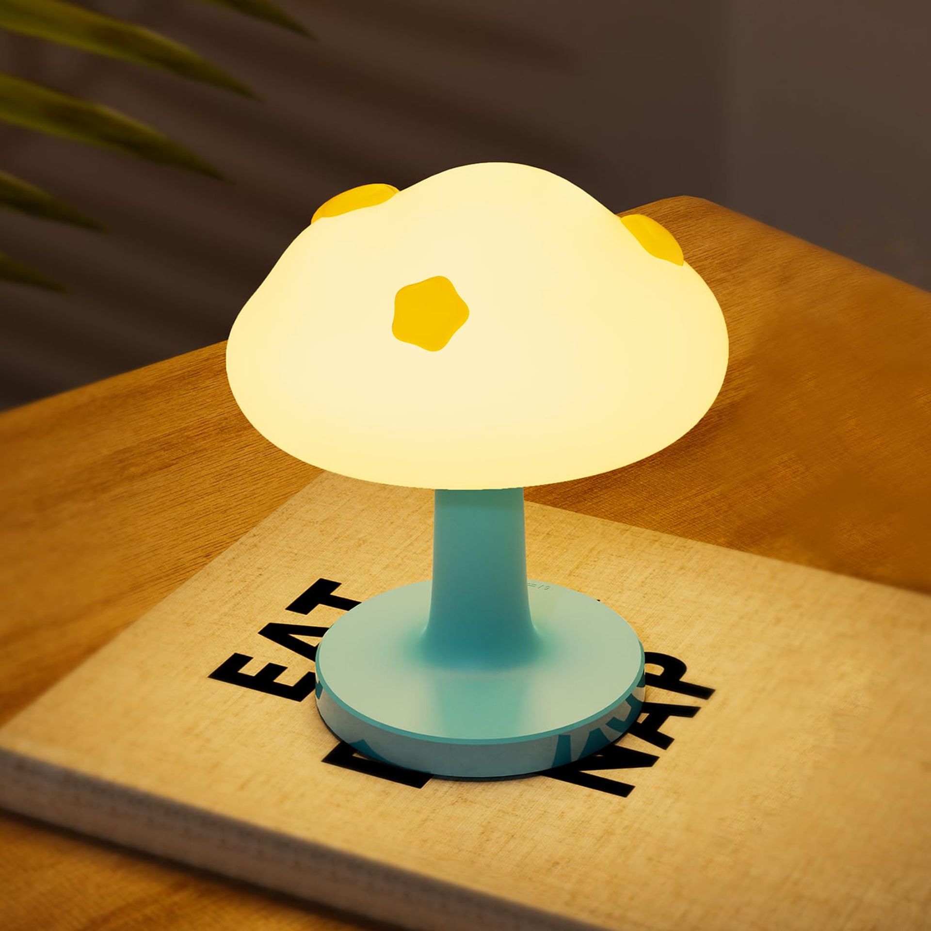 Wetry Kids Mushroom Night Light - USB Rechargeable, Touch Dimmable, Cute Nursery Lamp