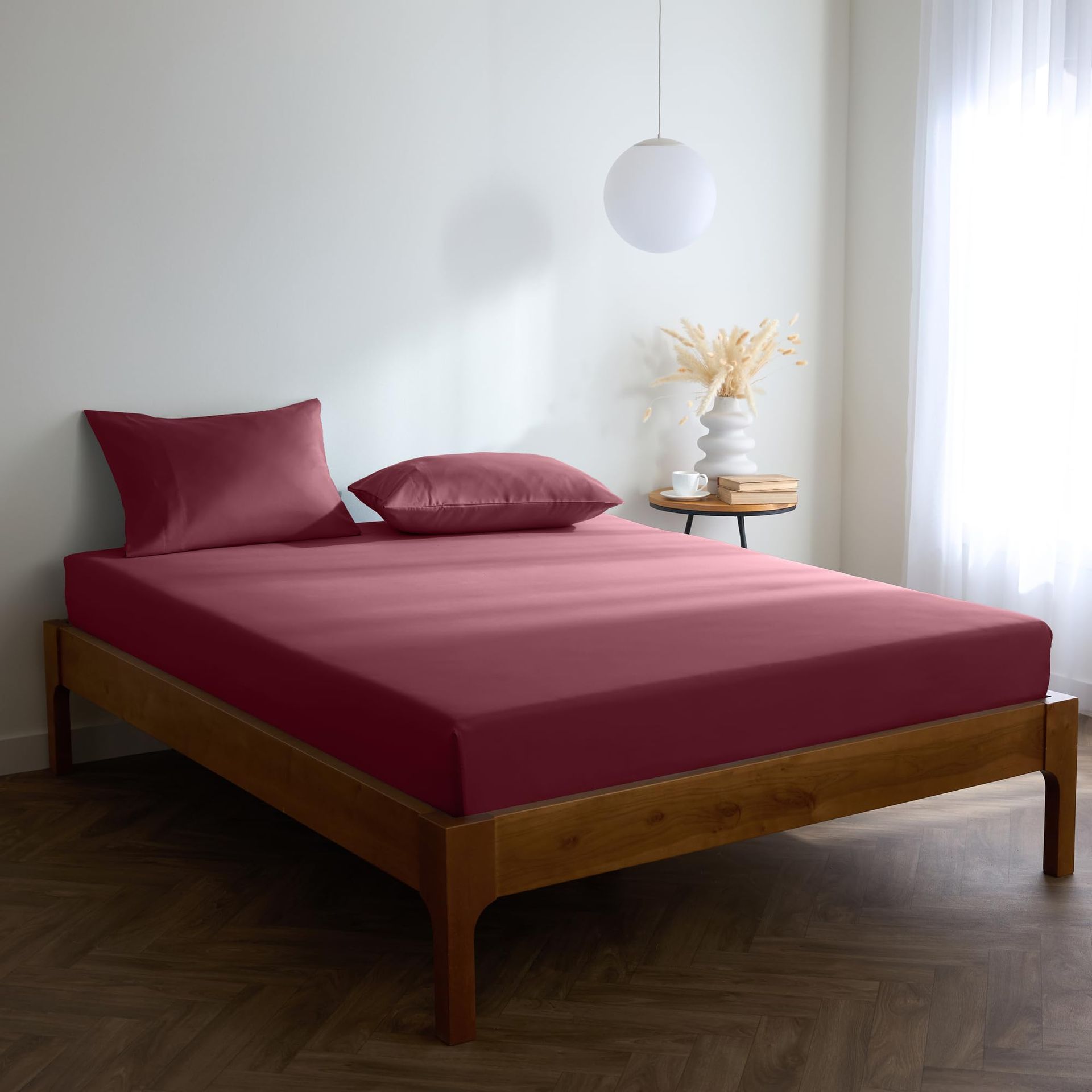 King Size Fitted Sheet - 40cm Extra Deep, Fade Resistant, Soft Microfiber (150x200 cm, Burgundy)