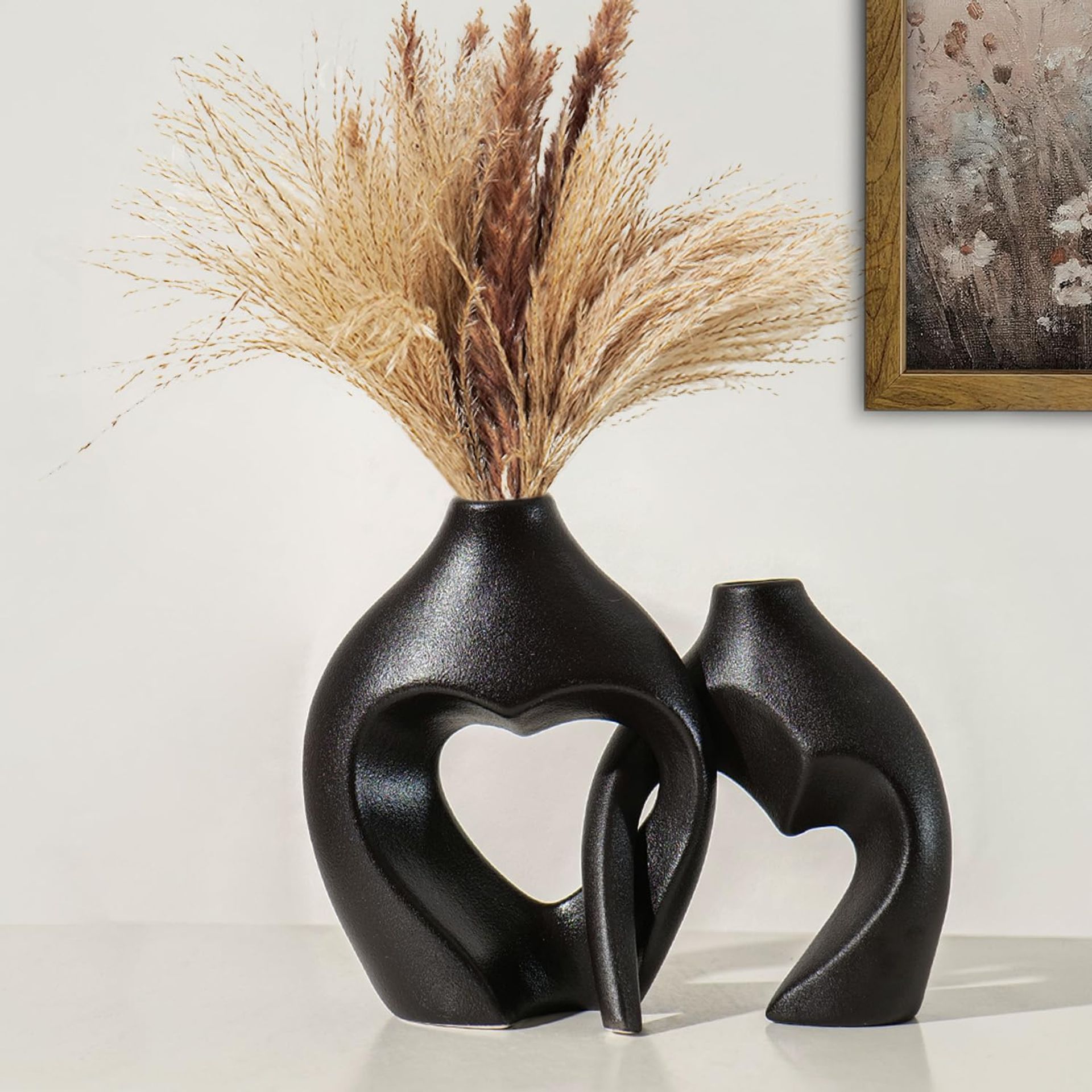 Ceramic Vase Set of 2 Decorative Heart-Shaped Round Vases for Flowers, Dining Table & Living Room Boho Nordic Home Décor - Black DV001