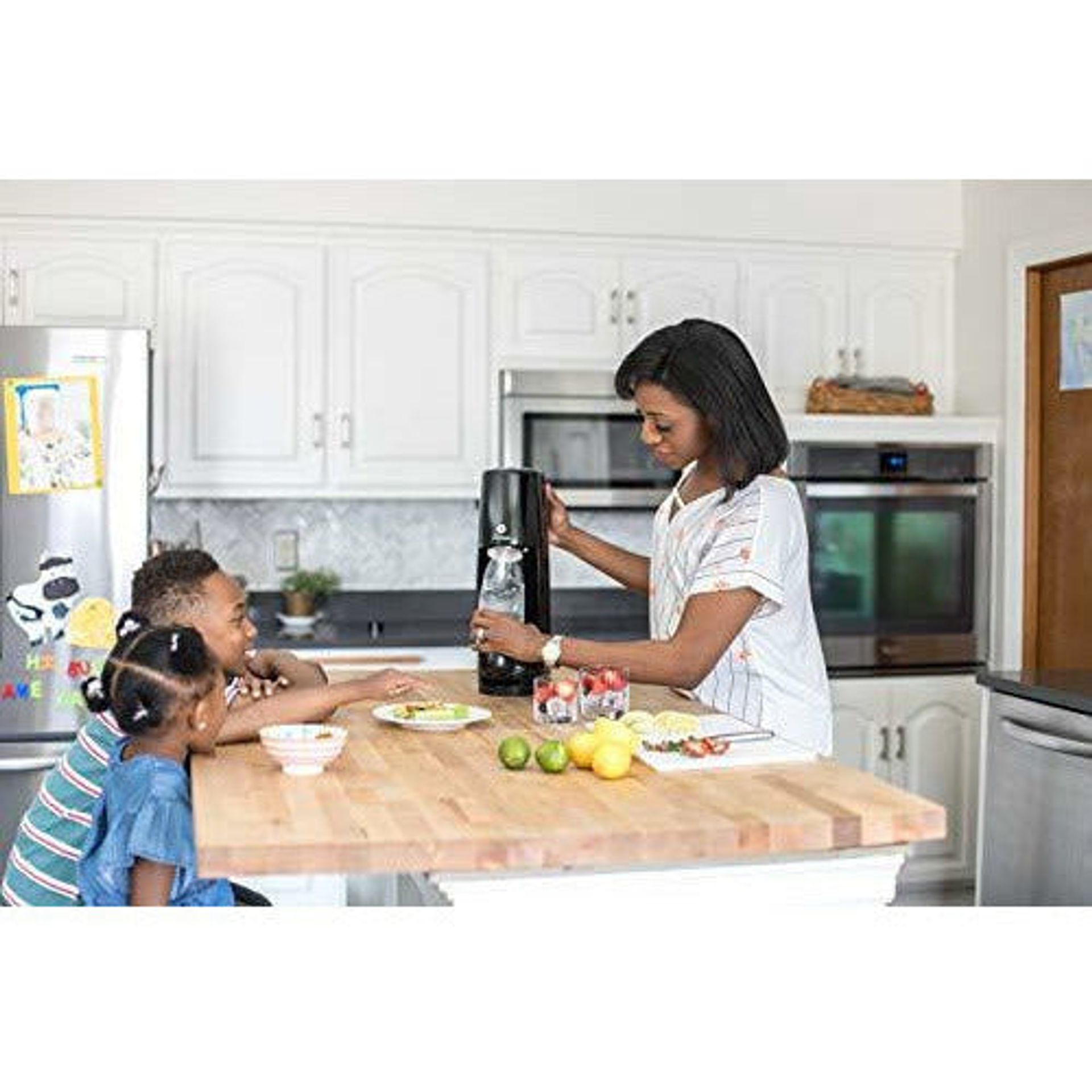 SodaStream Spirit One Touch Electric Sparkling Water Maker With