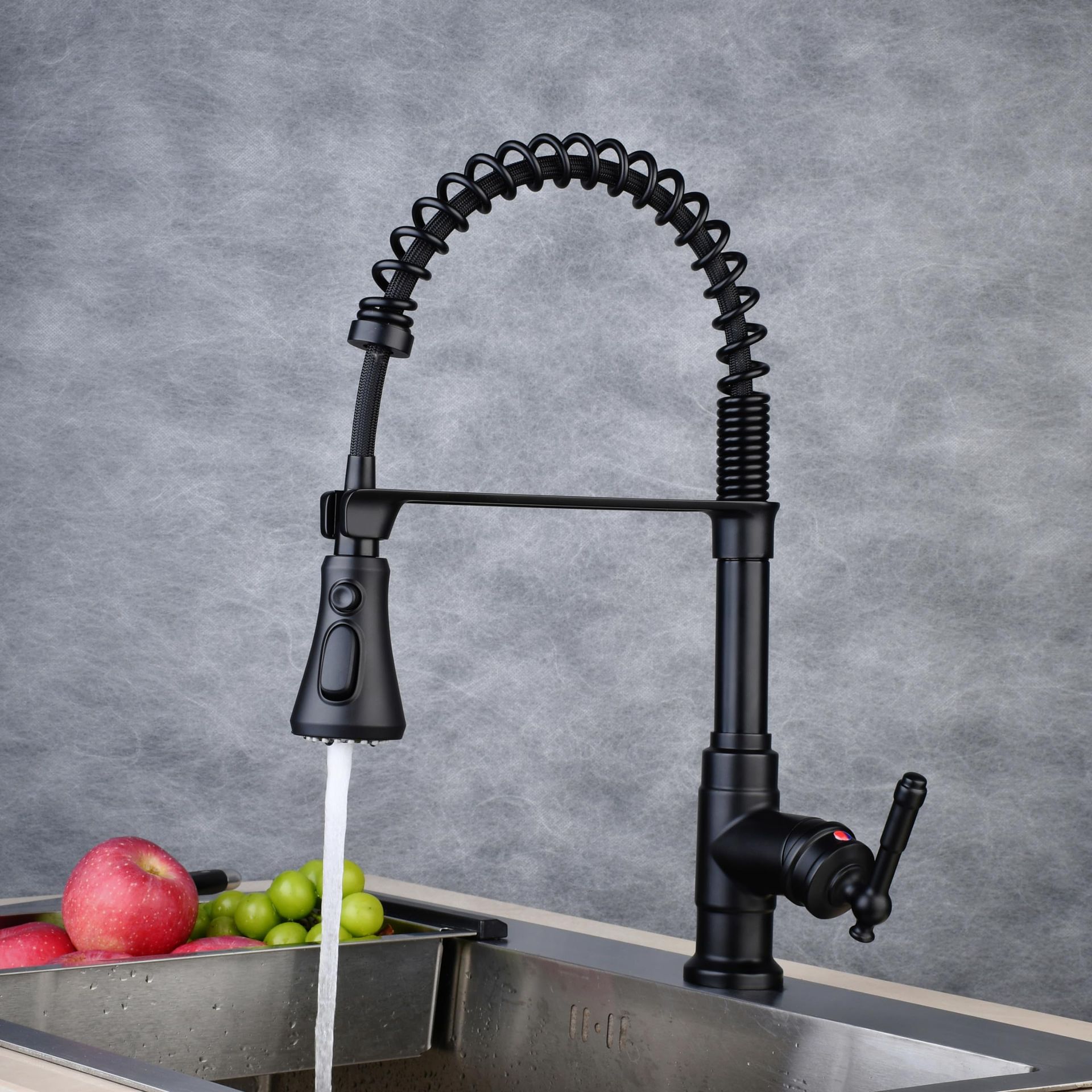 Professional High Arc Kitchen Sink Tap with Swivel Spout & Pull Out Sprayer - Contemporary Black Finish