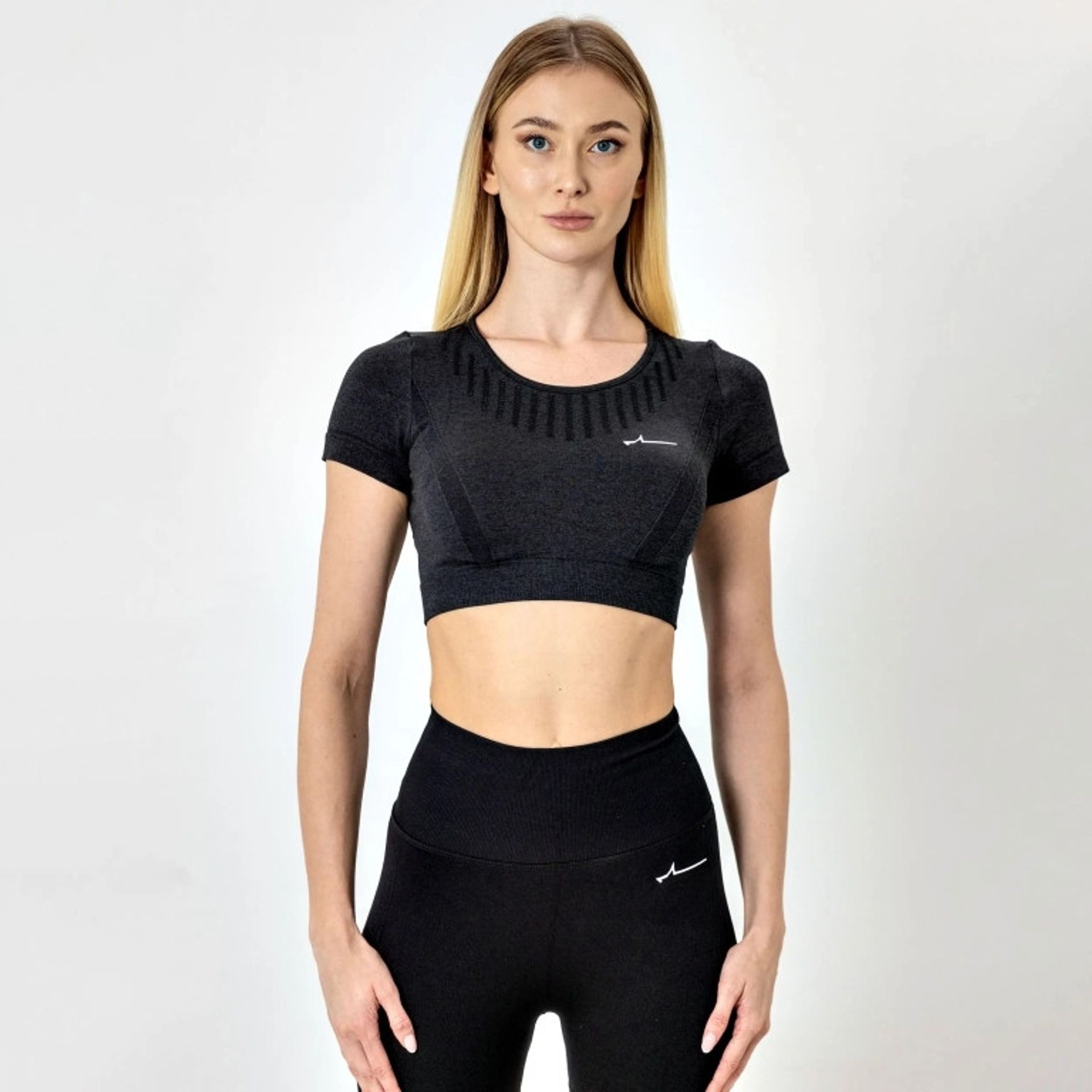 Forza Naadloze Crop Top - Midnight Black - Medium