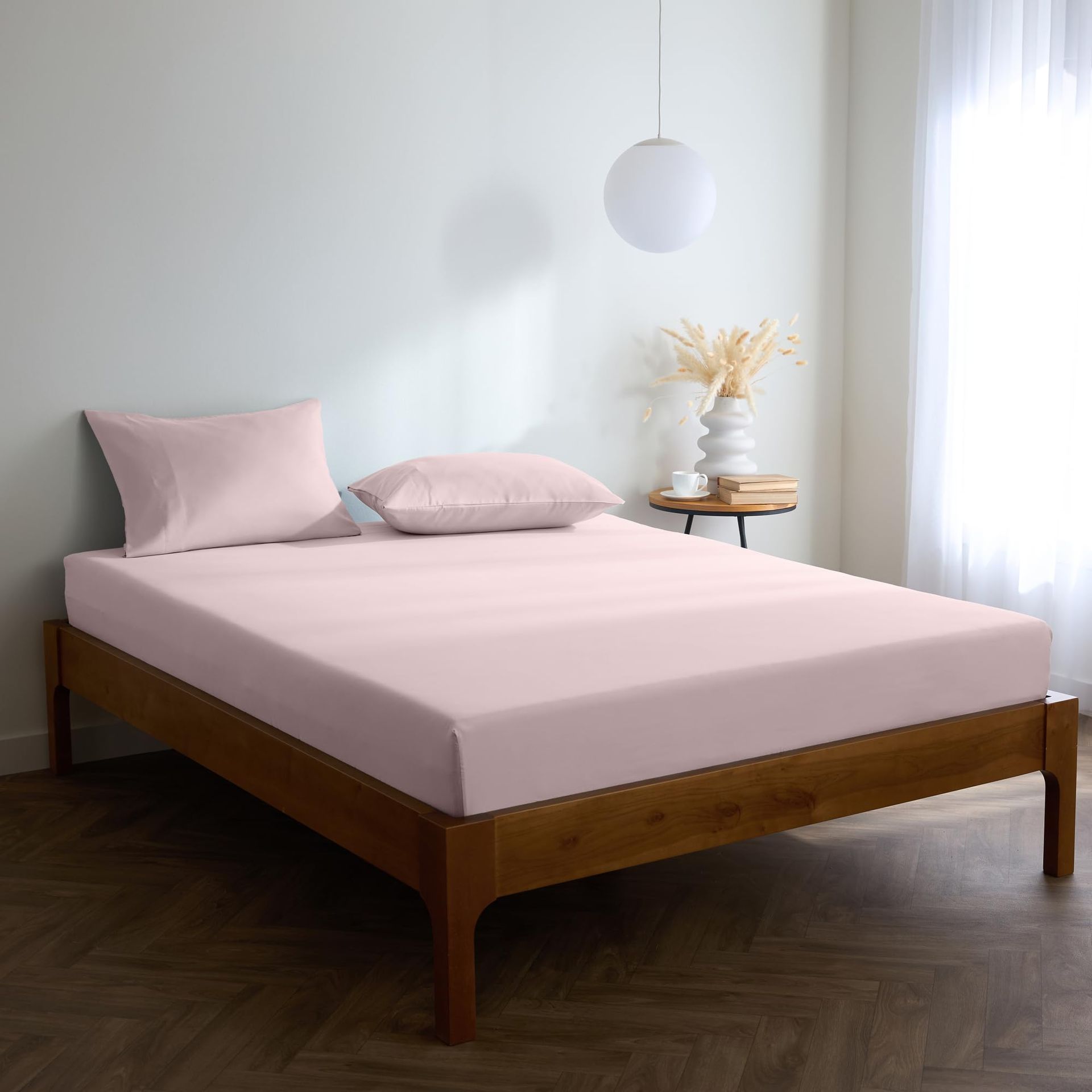 King Size Fitted Sheet Soft Brushed Microfibre 40cm Extra Deep Elastic Corners - Blush Pink 150x200cm - Valentines