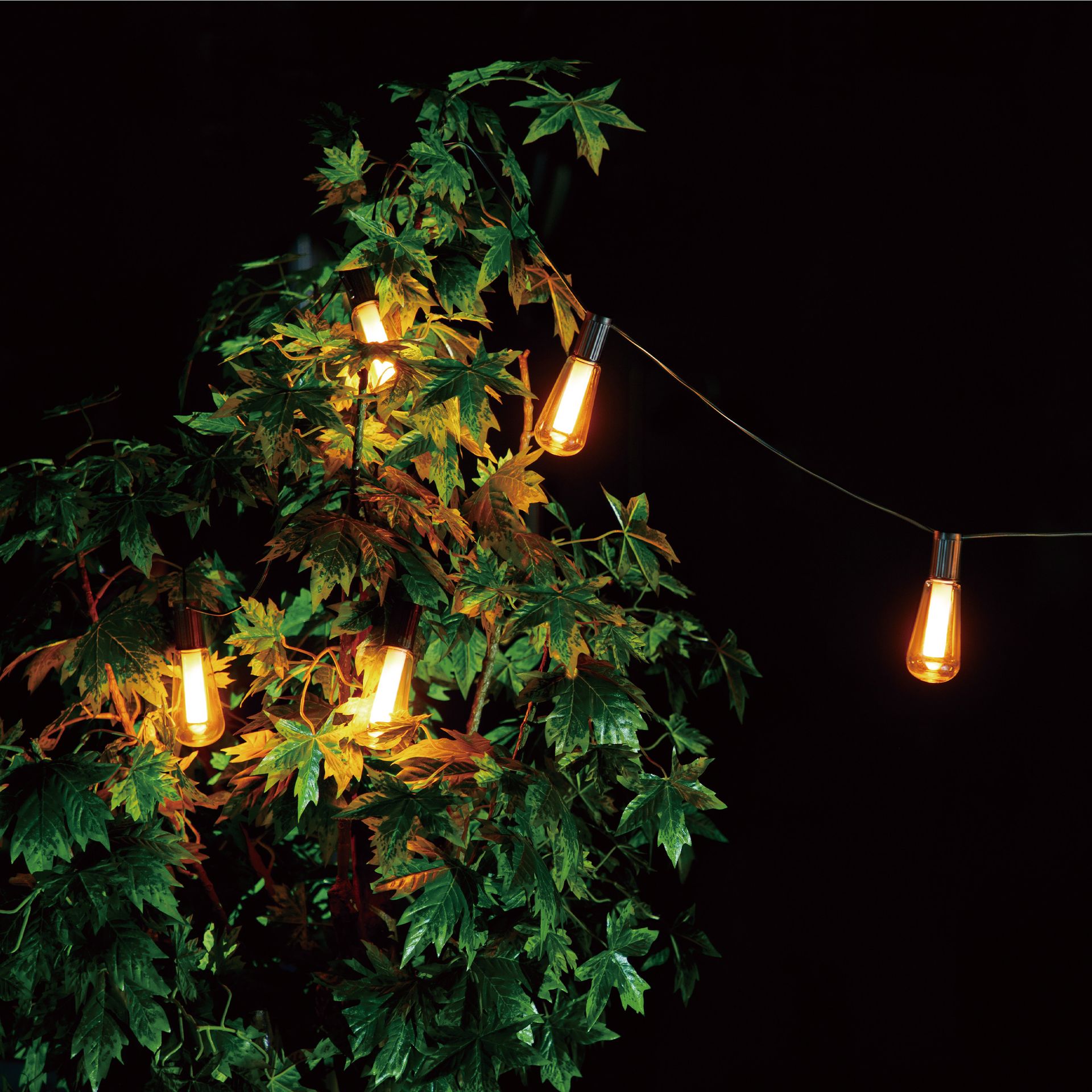 Solar LED Flickering Flame Torch String Lights – Black 6 LEDs 2m