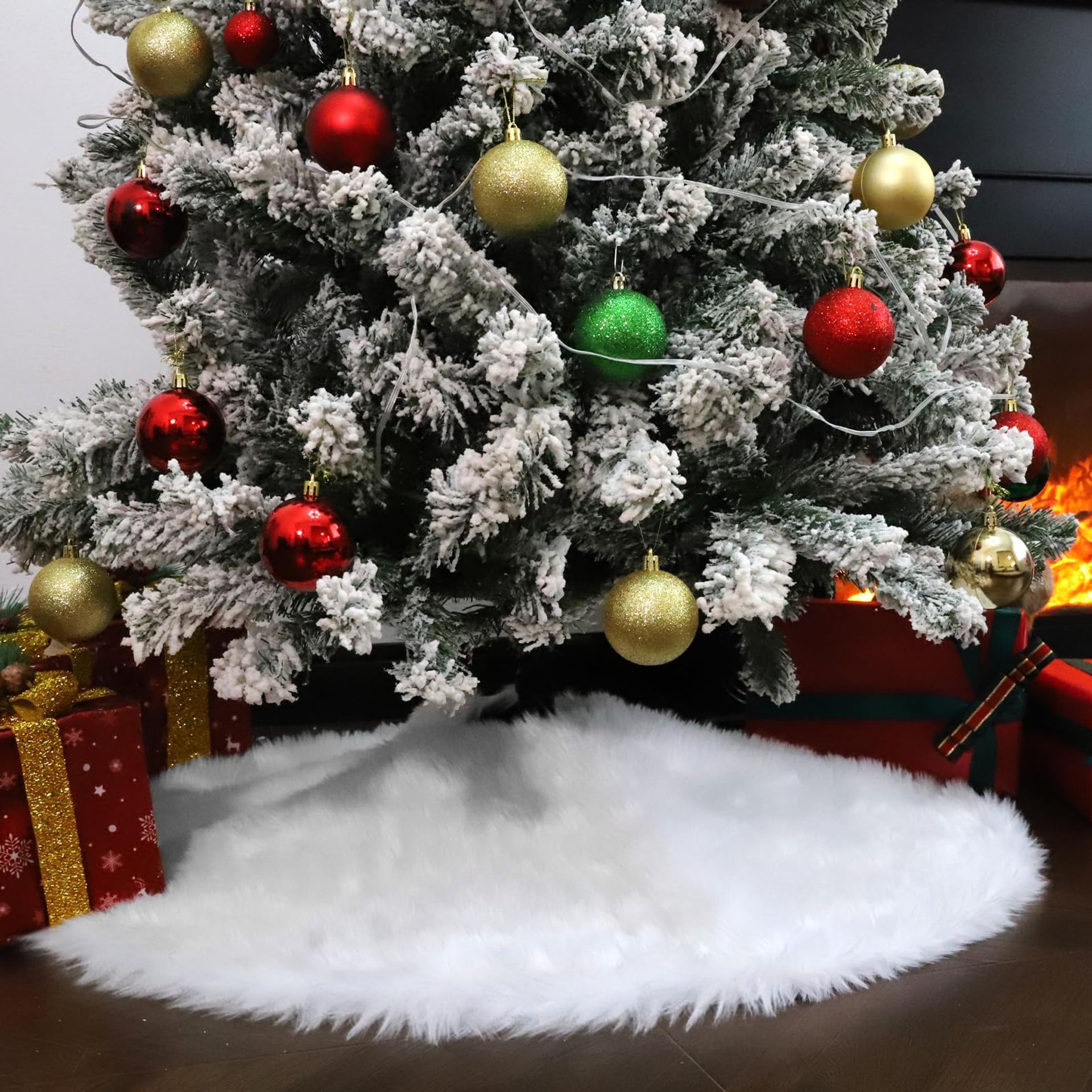 Luxurious 48 Inch Christmas Tree Skirt - Plush Blanket for Festive Décor